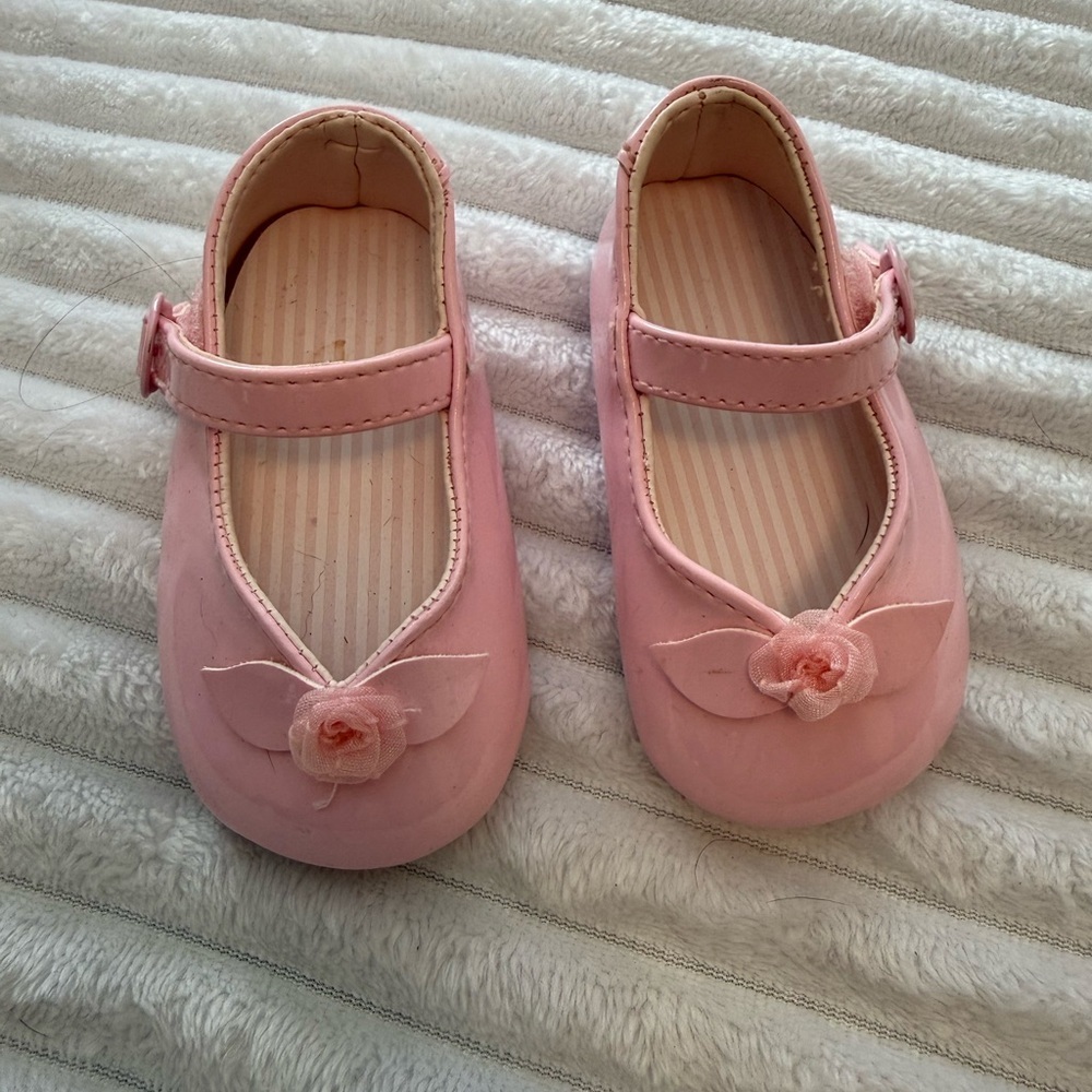Pink Girls Mary Jane Shoes With Velcro Strap